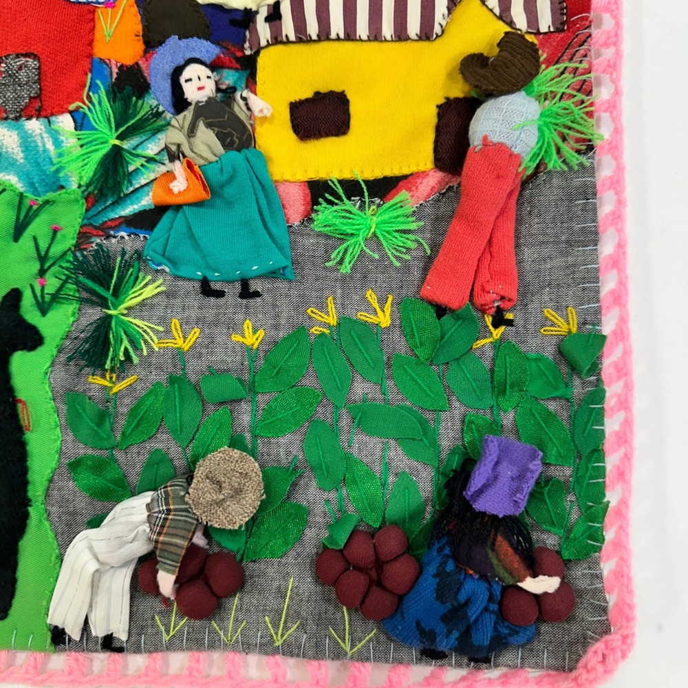 Vintage Peruvian Arpillera Cosecha Wall Hanging 20x20 Multicolor 3D Folk Art - Picture 7 of 11